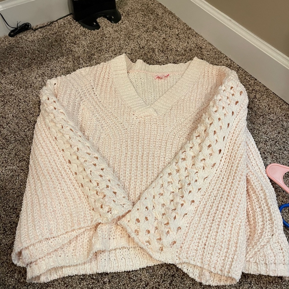 Pink Lily wide sleeved sweater